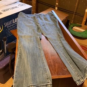 The Limited Brand Jeans Style 312, boot cut